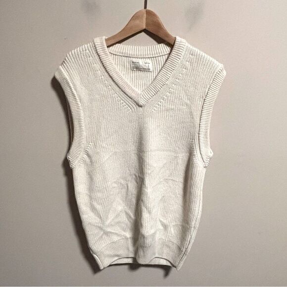 Zara White Ribbed Knit Oversized Sweater Vest- Size Small - Picture 1 of 8